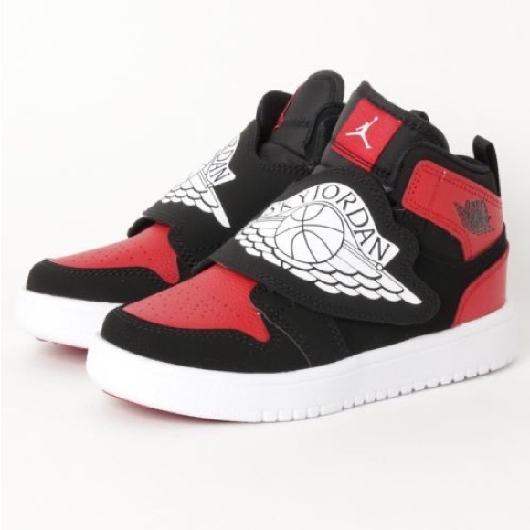 スカイジョーダン　1PS US13C（19cm） NIKE公式】スカイ ジョーダン 1 キッズシューズ.オンライン